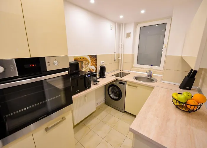 Libra - Two Bedrooms - 5 Guests - Next To Cismigiu Gardens Apartment Bucharest