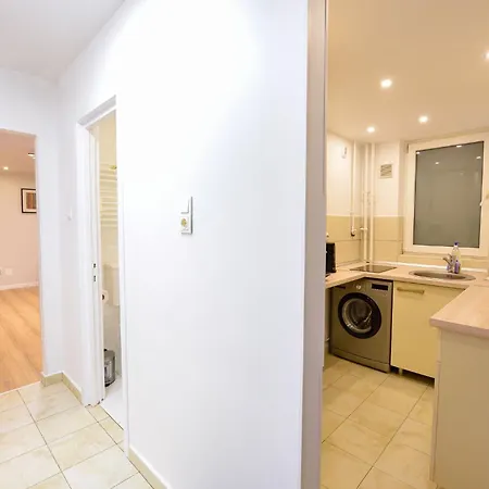 Apartment Libra - Two Bedrooms - 5 Guests - Next To Cismigiu Gardens *