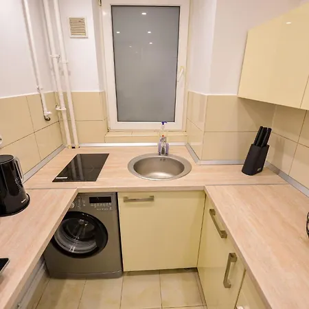 Libra - Two Bedrooms - 5 Guests - Next To Cismigiu Gardens Апартаменти