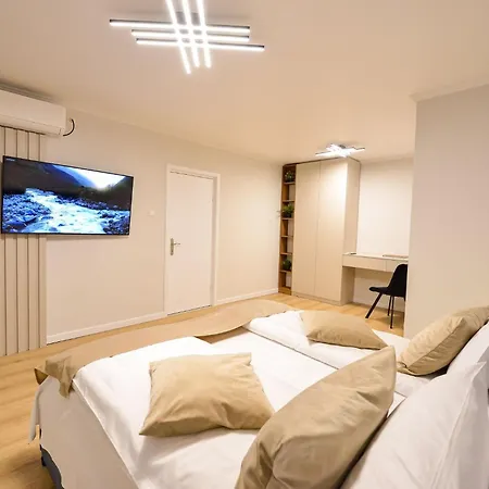 Apartment Libra - Two Bedrooms - 5 Guests - Next To Cismigiu Gardens