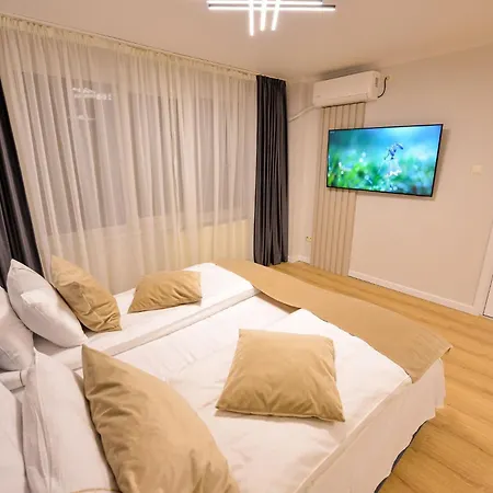 Libra - Two Bedrooms - 5 Guests - Next To Cismigiu Gardens Apartman *