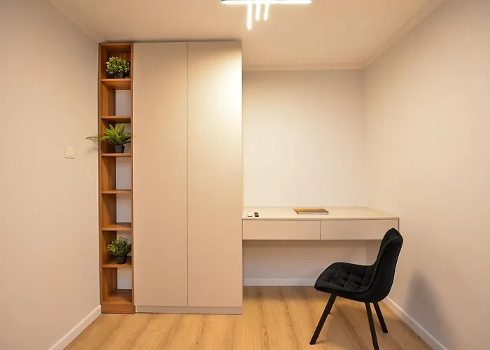 Libra - Two Bedrooms - 5 Guests - Next To Cismigiu Gardens